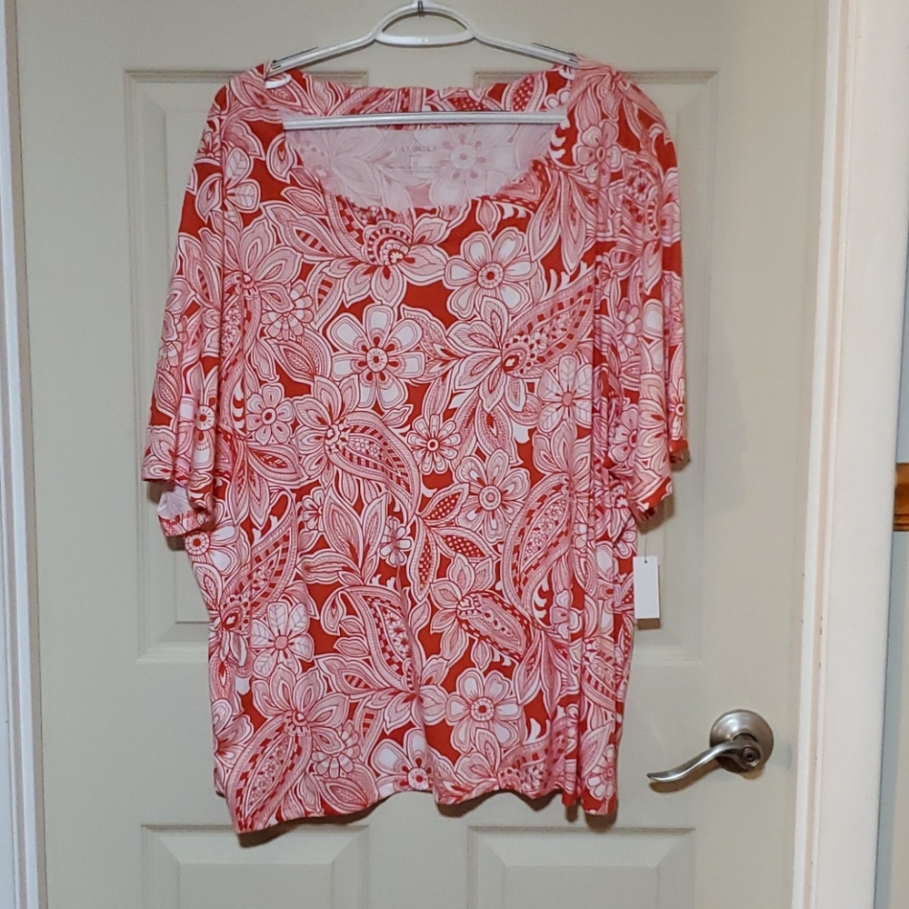 Plus size great cotton top. (202)
